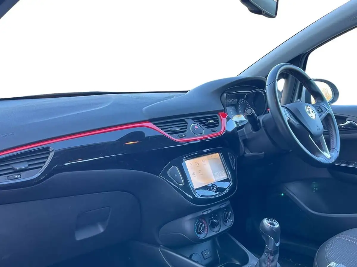 2015-vauxhall-corsa-12i-sri-5d-big-6