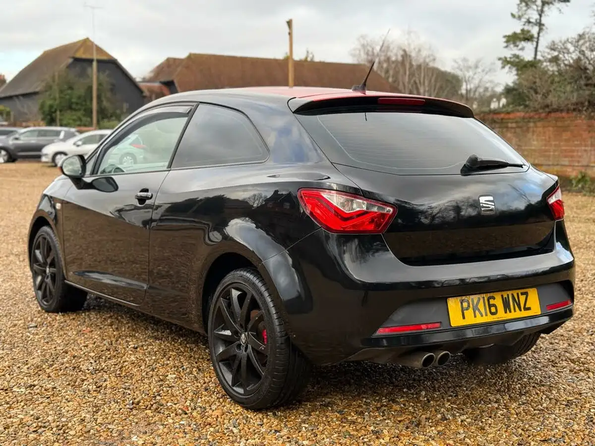 2016-seat-ibiza-12-tsi-fr-technology-110ps-sportcoupe-3d-big-9
