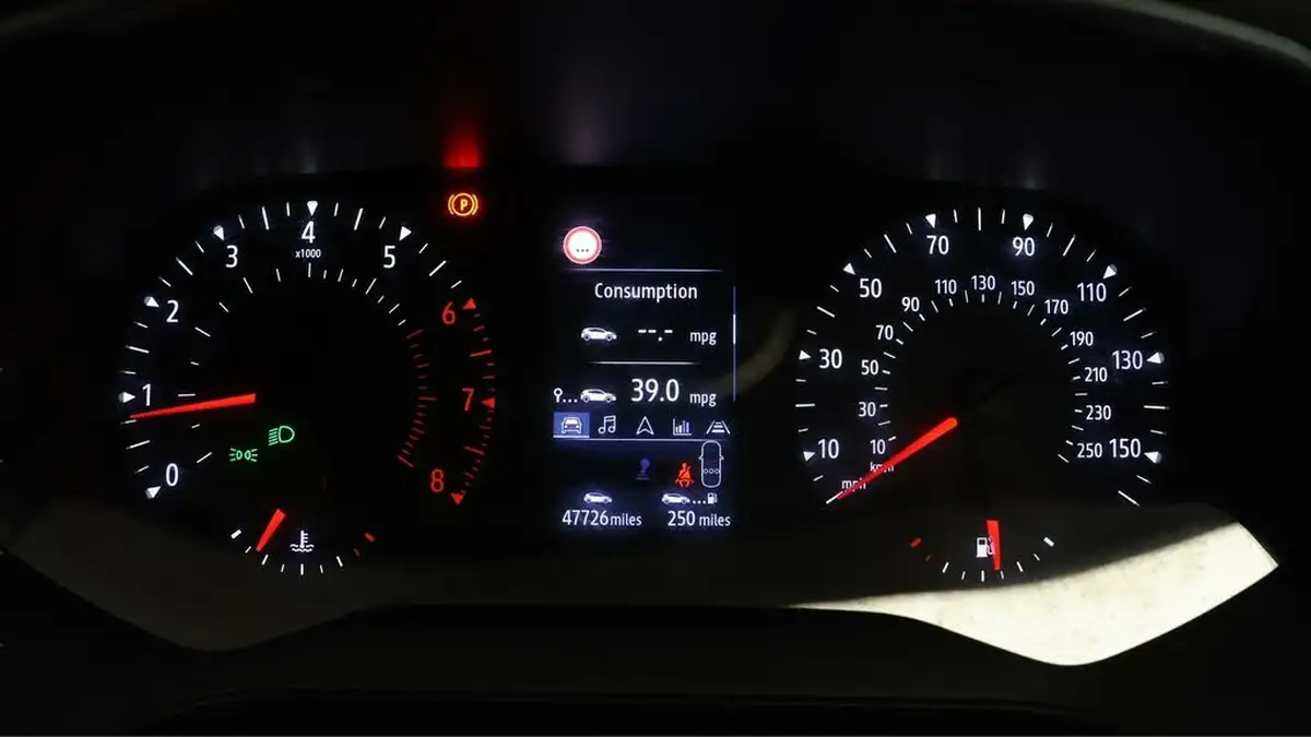 2021-renault-captur-13-tce-iconic-130bhp-big-9