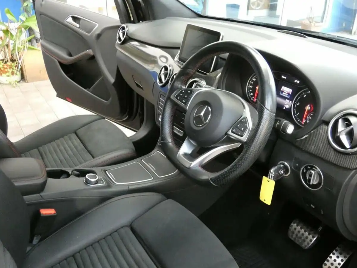 2016-mercedes-benz-b-class-15-cdi-b180-amg-line-premium-7g-dct-big-37