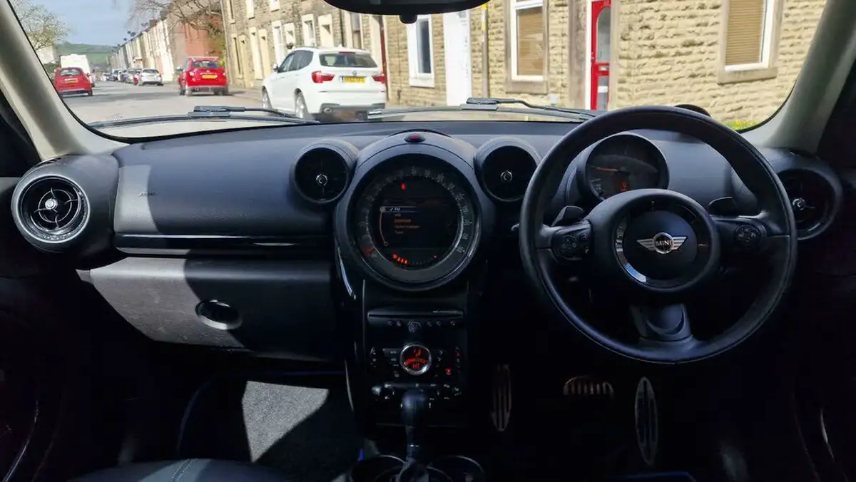 2015-mini-countryman-20td-cooper-sd-143bhp-all4-auto-big-8