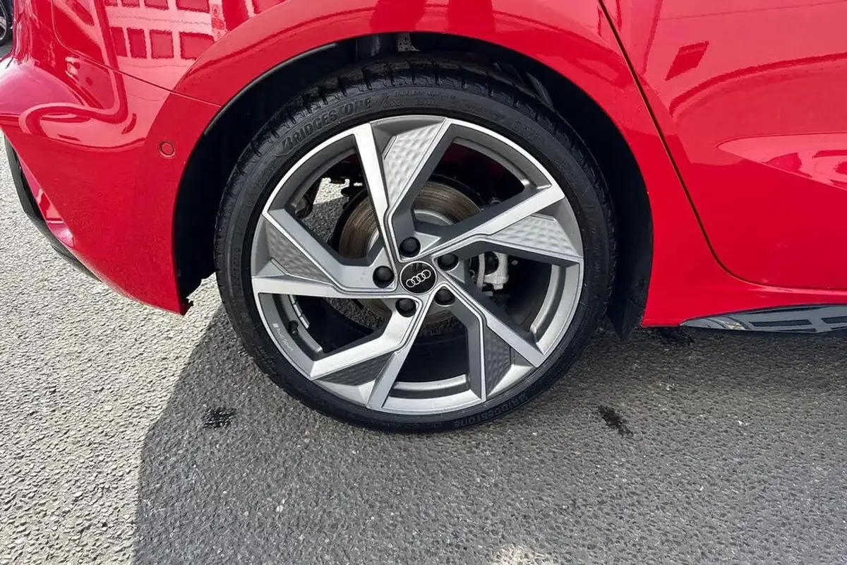 2024-audi-a3-15-35-tfsi-black-edition-sportback-5d-big-11