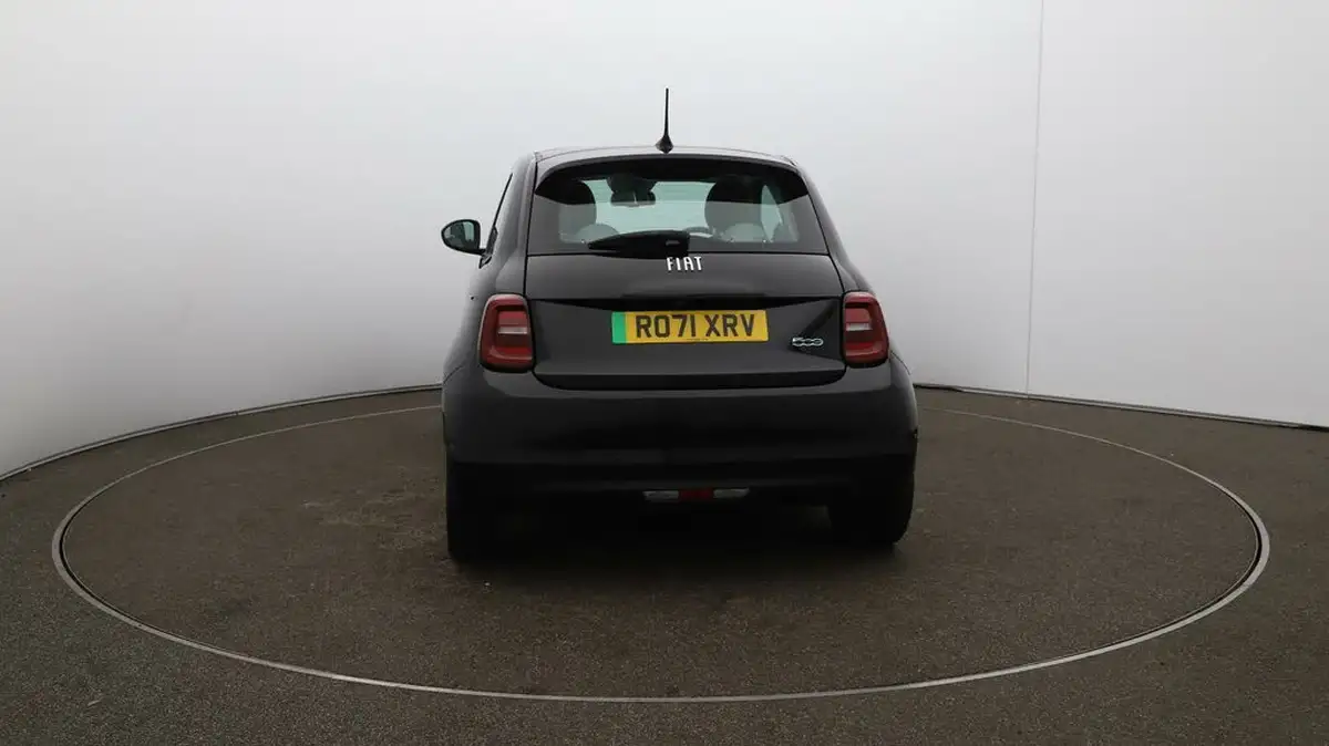 2021-fiat-500-e-la-prima-big-53