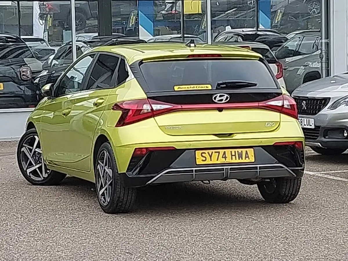 2024-hyundai-i20-10-t-gdi-premium-big-1