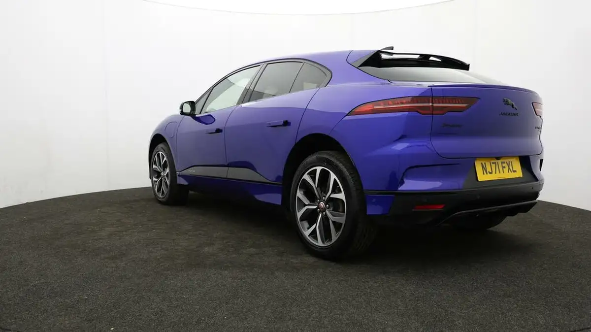 2021-jaguar-i-pace-ev400-hse-big-70
