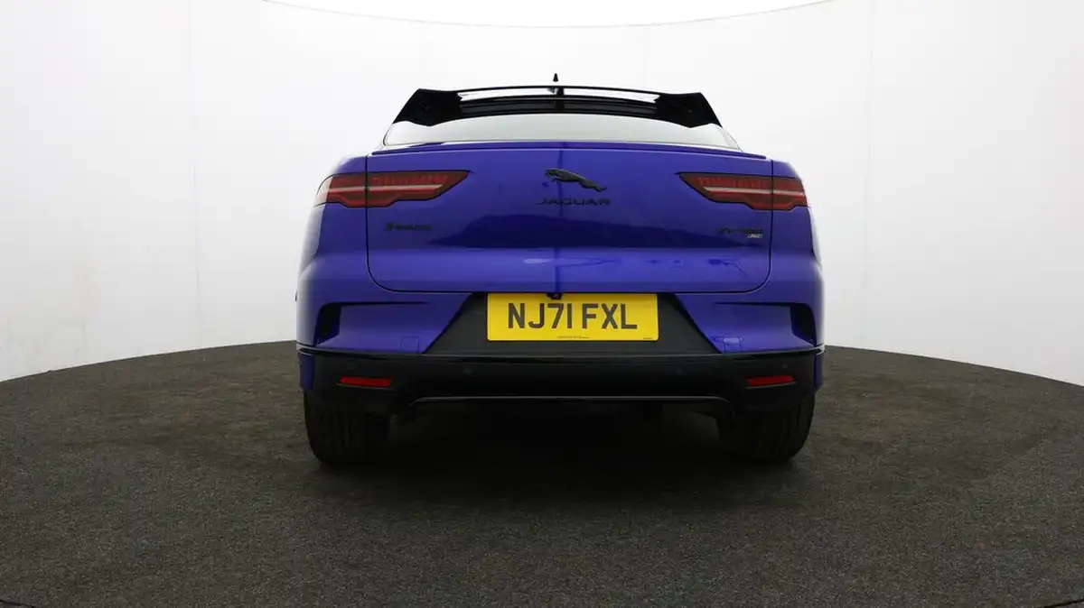 2021-jaguar-i-pace-ev400-hse-big-46
