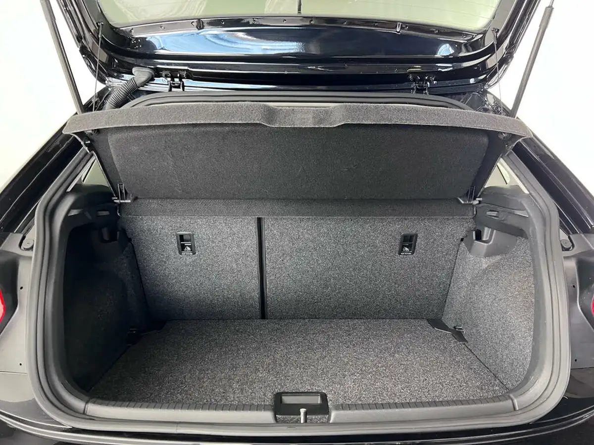 2021-volkswagen-polo-10-tsi-match-dsg-big-9