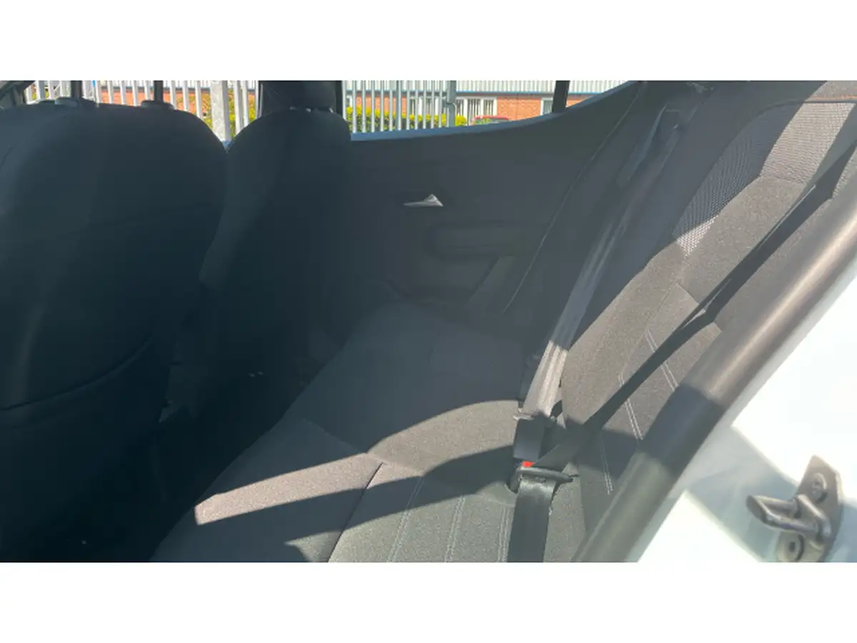 2022-dacia-sandero-stepway-10-tce-comfort-100bhp-bi-fuel-big-15