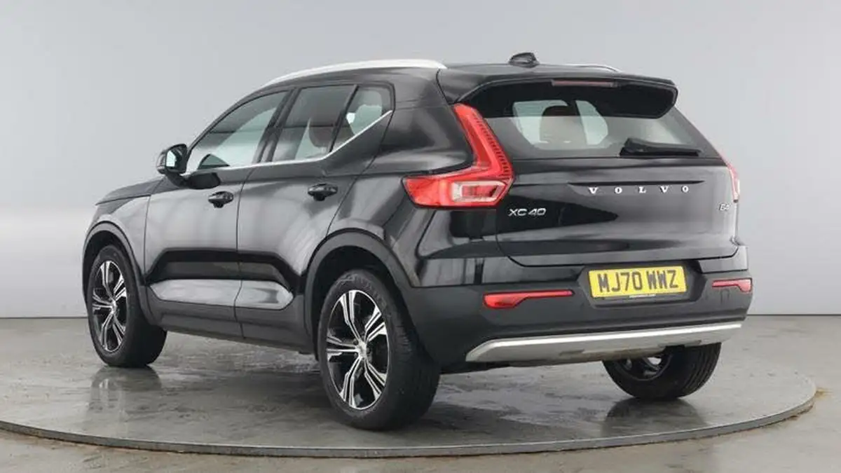 2020-volvo-xc40-20-b4-inscription-pro-big-2