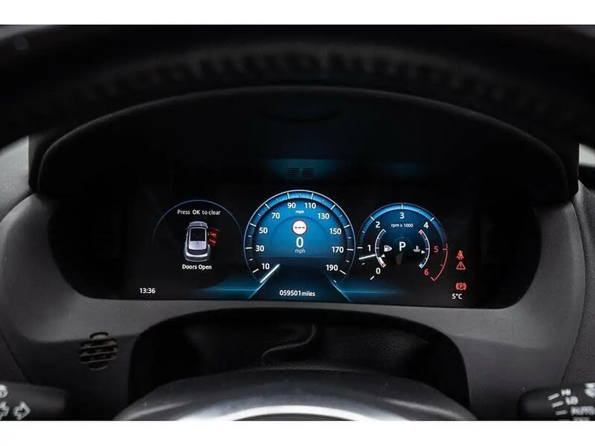 2016-jaguar-f-pace-30td-s-big-23