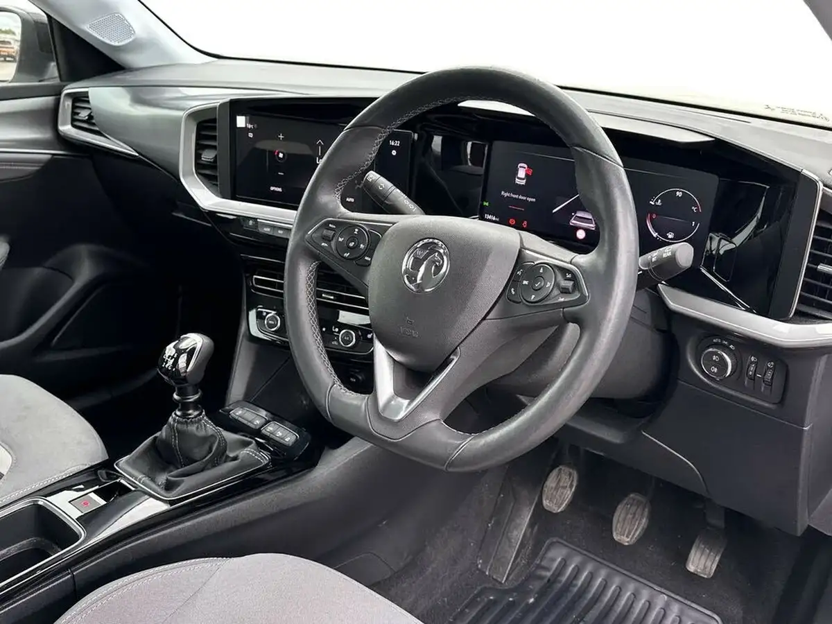 2021-vauxhall-mokka-12-elite-nav-premium-100ps-big-4