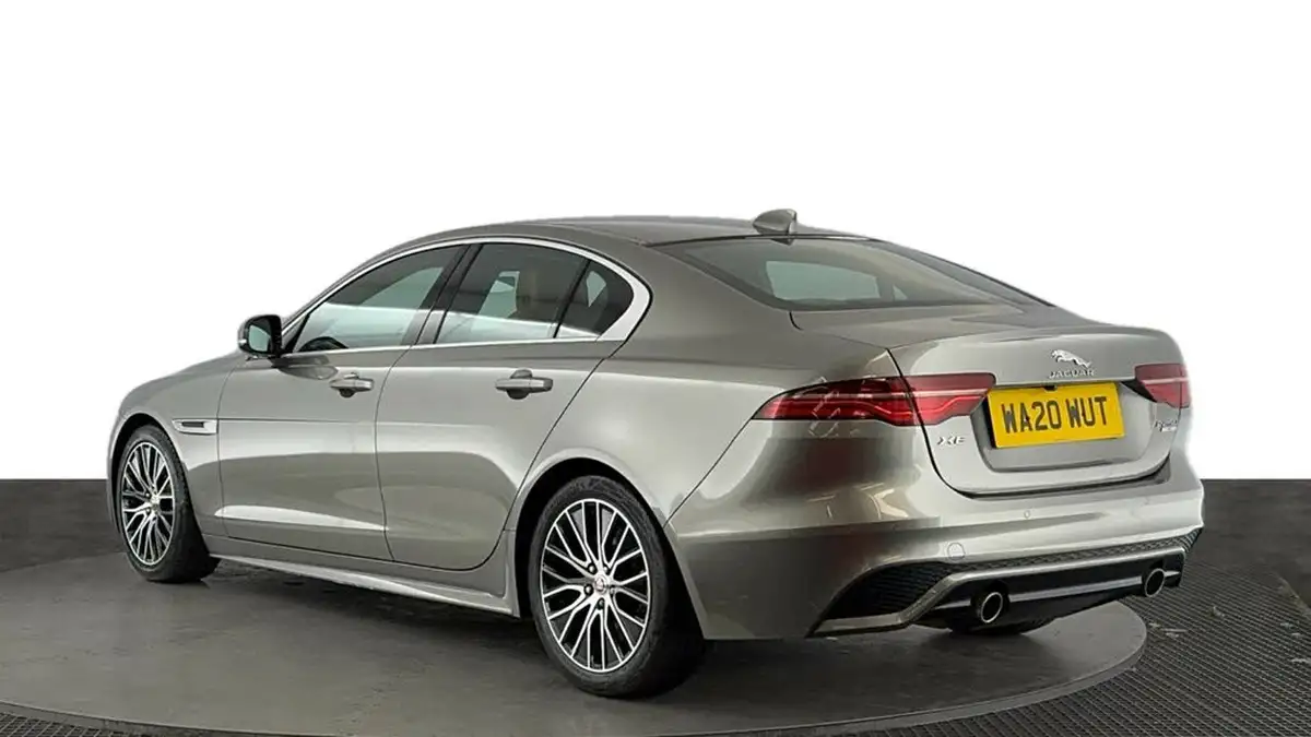 2020-jaguar-xe-20i-r-dynamic-s-250ps-big-5
