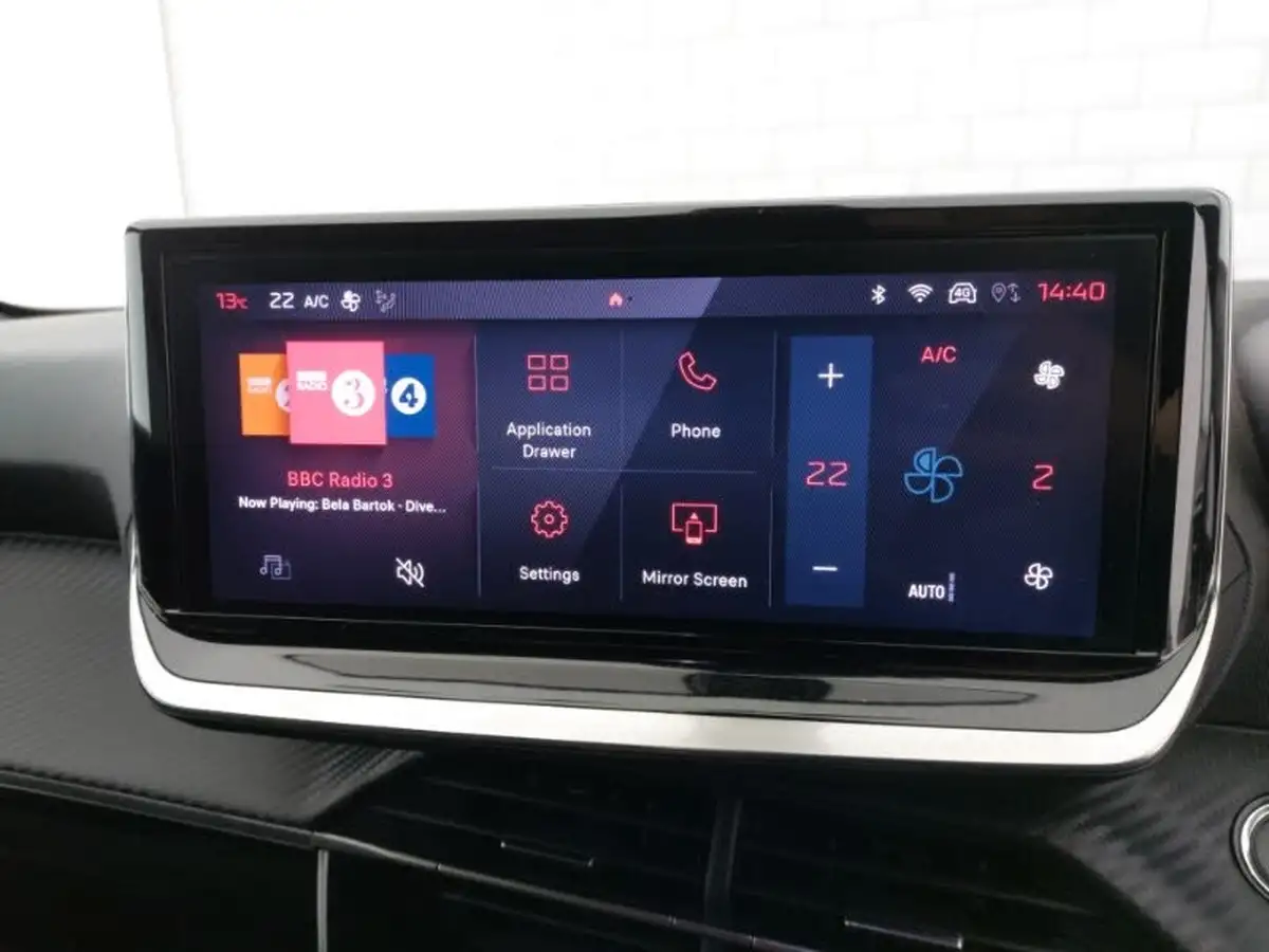 2023-peugeot-2008-suv-12-puretech-allure-big-9