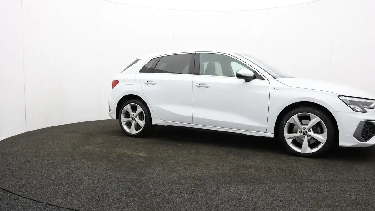2021-audi-a3-14-40-tfsi-e-s-line-big-36
