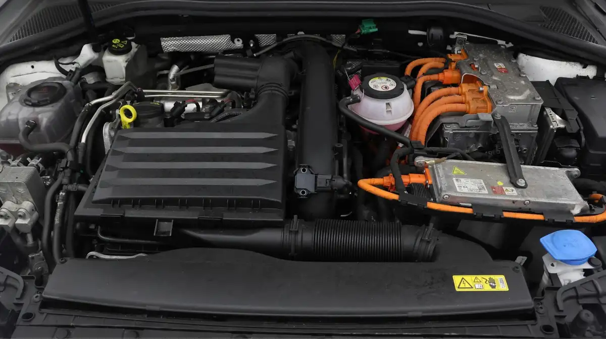2021-audi-a3-14-40-tfsi-e-s-line-big-18