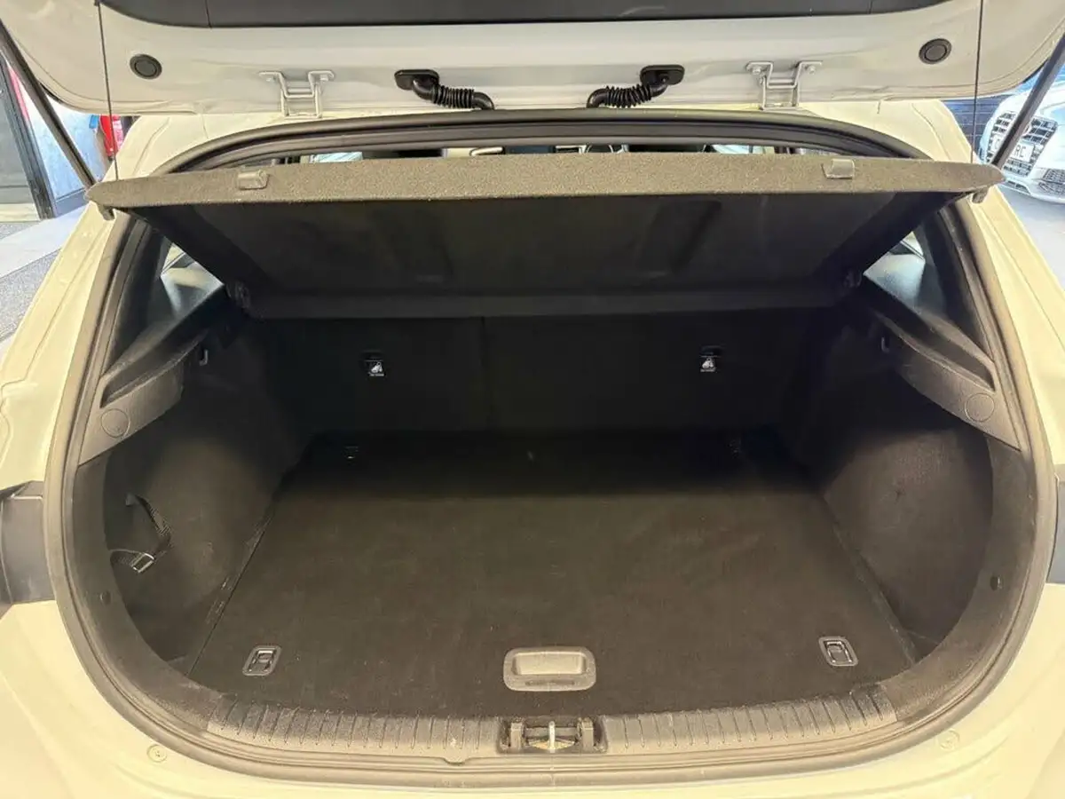 2019-kia-ceed-16crdi-2-eco-hatchback-big-21