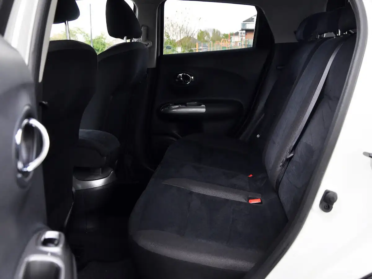 2013-nissan-juke-16-acenta-premium-big-52