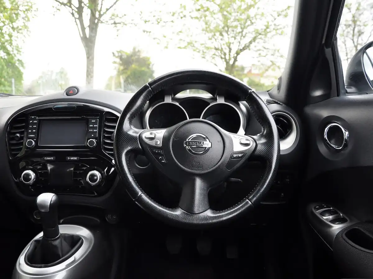 2013-nissan-juke-16-acenta-premium-big-74