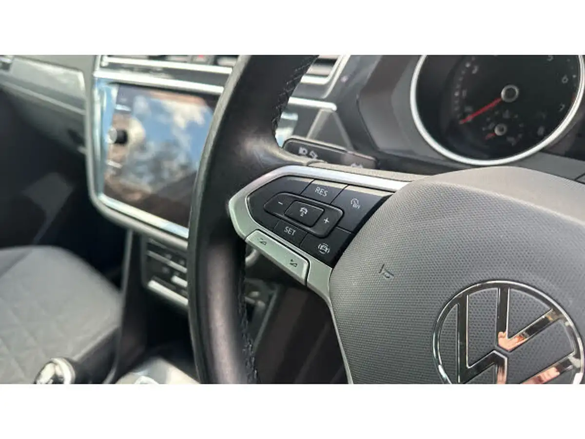 2022-volkswagen-tiguan-15-tsi-life-150ps-big-16