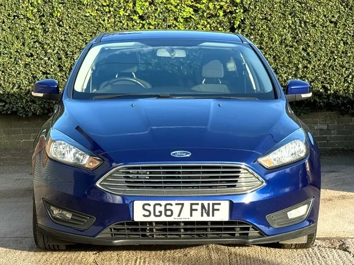 2017-ford-focus-15tdci-zetec-95ps-hatchback-big-7