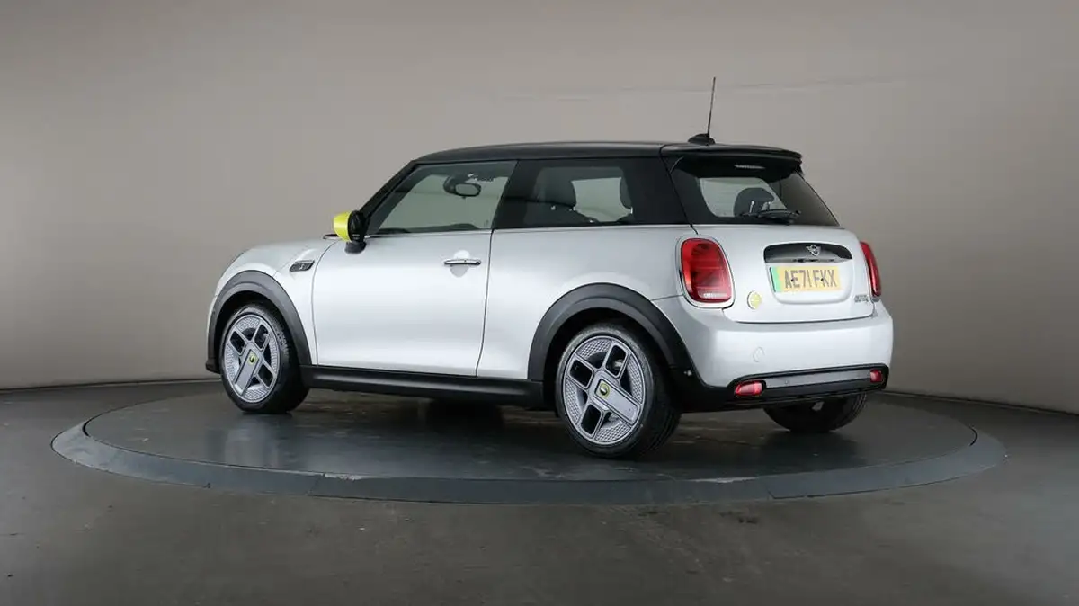 2021-mini-cooper-e-cooper-s-3-big-4