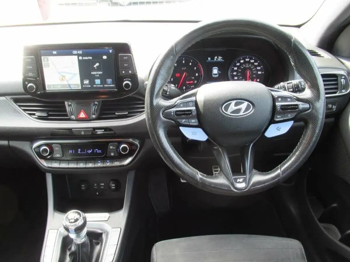 2019-hyundai-i30-n-20-t-gdi-n-performance-hatchback-big-1