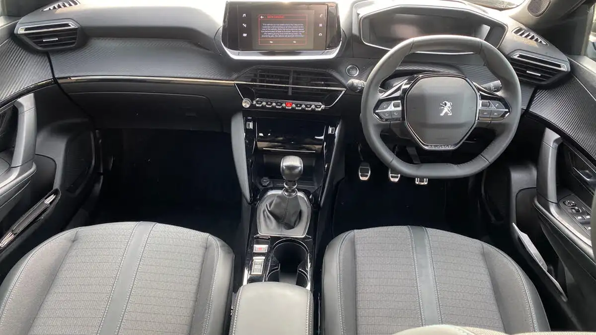 2023-peugeot-2008-suv-12-puretech-allure-premium-100bhp-big-3
