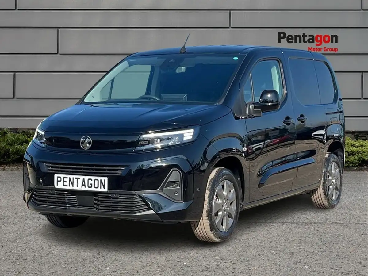 2025-vauxhall-combo-15cdti-pro-130pseu6d-big-2