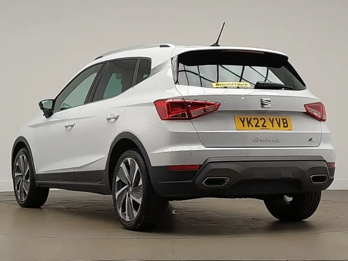 2022-seat-arona-10-tsi-fr-sport-big-1