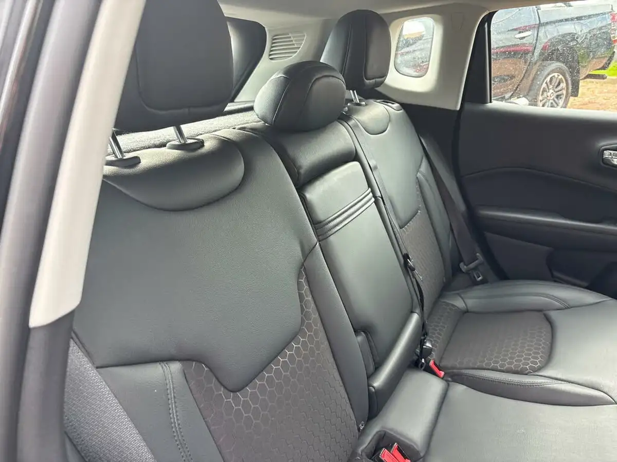 2021-jeep-compass-14-multiair-ii-night-eagle-big-23