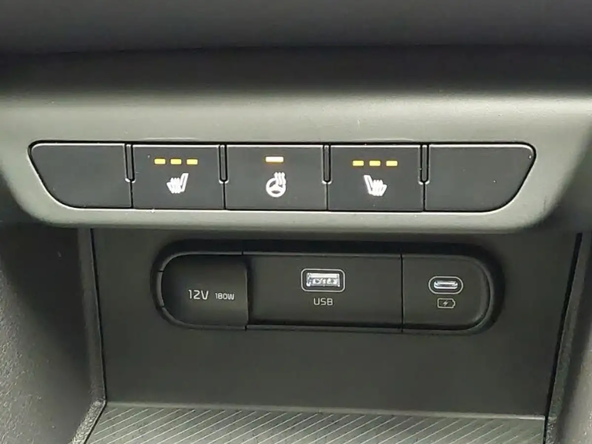 2024-kia-sportage-16-t-gdi-3-148bhp-big-15