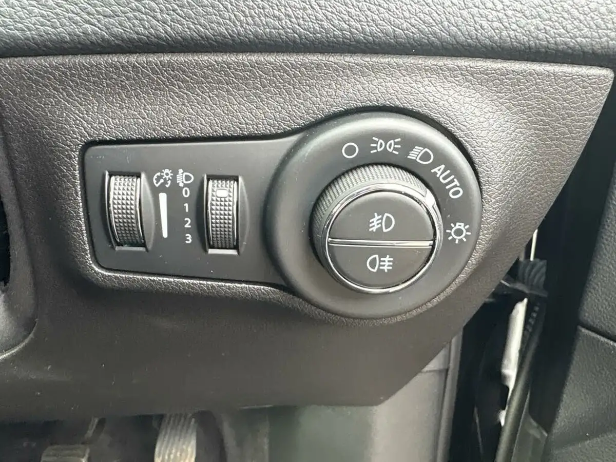 2021-jeep-compass-14-multiair-ii-night-eagle-big-47