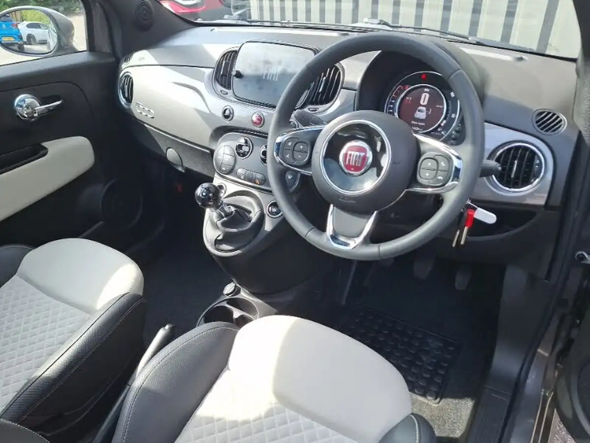 2021-fiat-500-10-dolcevita-big-6