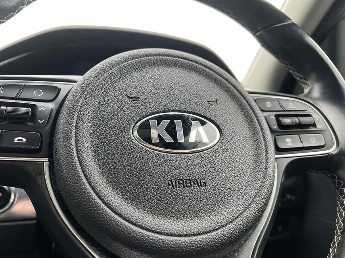 2021-kia-e-niro-ev-4-big-45