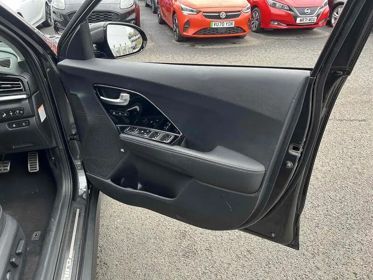 2021-kia-e-niro-ev-4-big-22