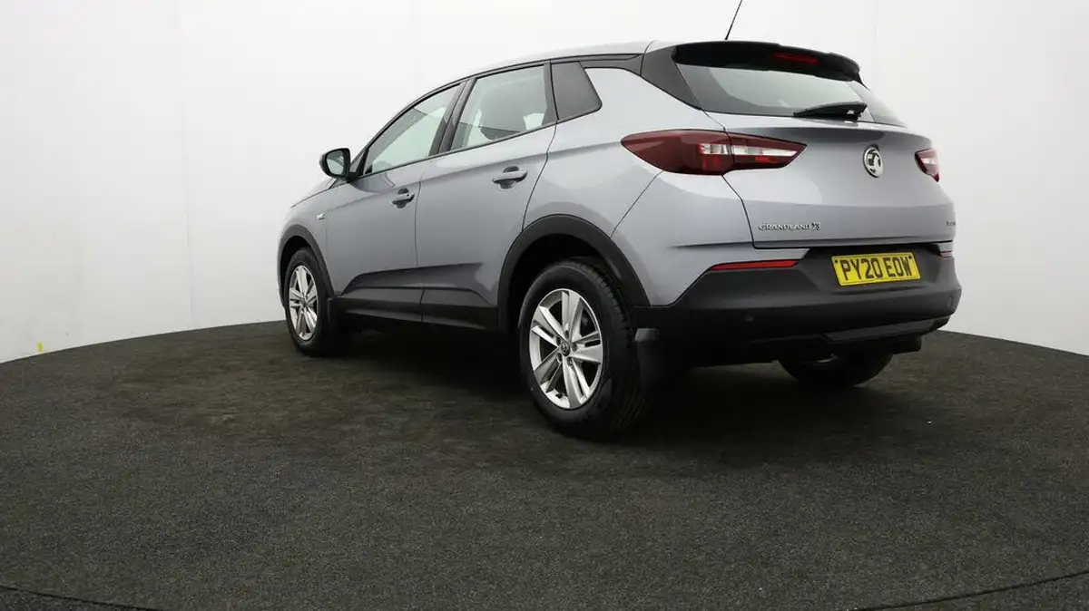2020-vauxhall-grandland-x-12-se-big-64