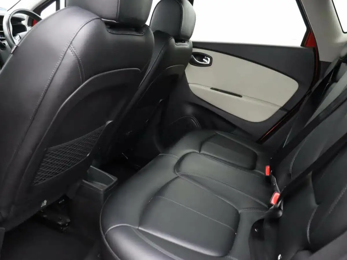 2019-renault-captur-13-tce-gt-line-130bhp-big-8