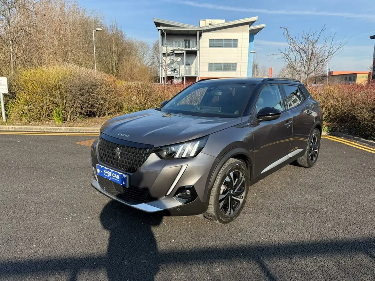 2021-peugeot-2008-suv-12-puretech-gt-eat8-big-3