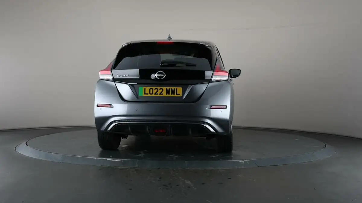 2022-nissan-leaf-e-tekna-39kwh-big-61