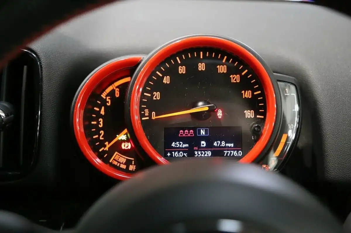 2018-mini-countryman-20td-cooper-d-jcw-chilinav-plusss-all4-big-24
