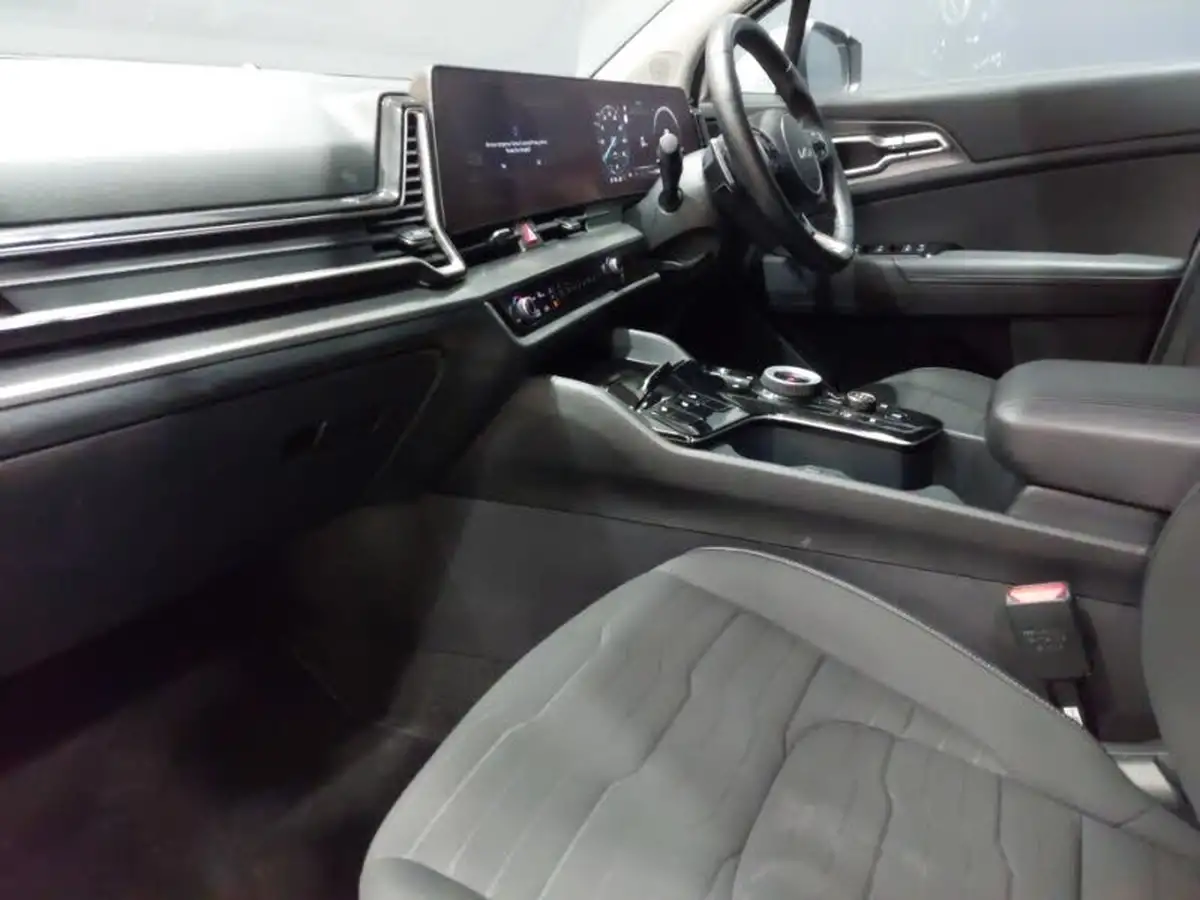 2023-kia-sportage-16-t-gdi-3-261bhp-awd-phev-auto-big-4