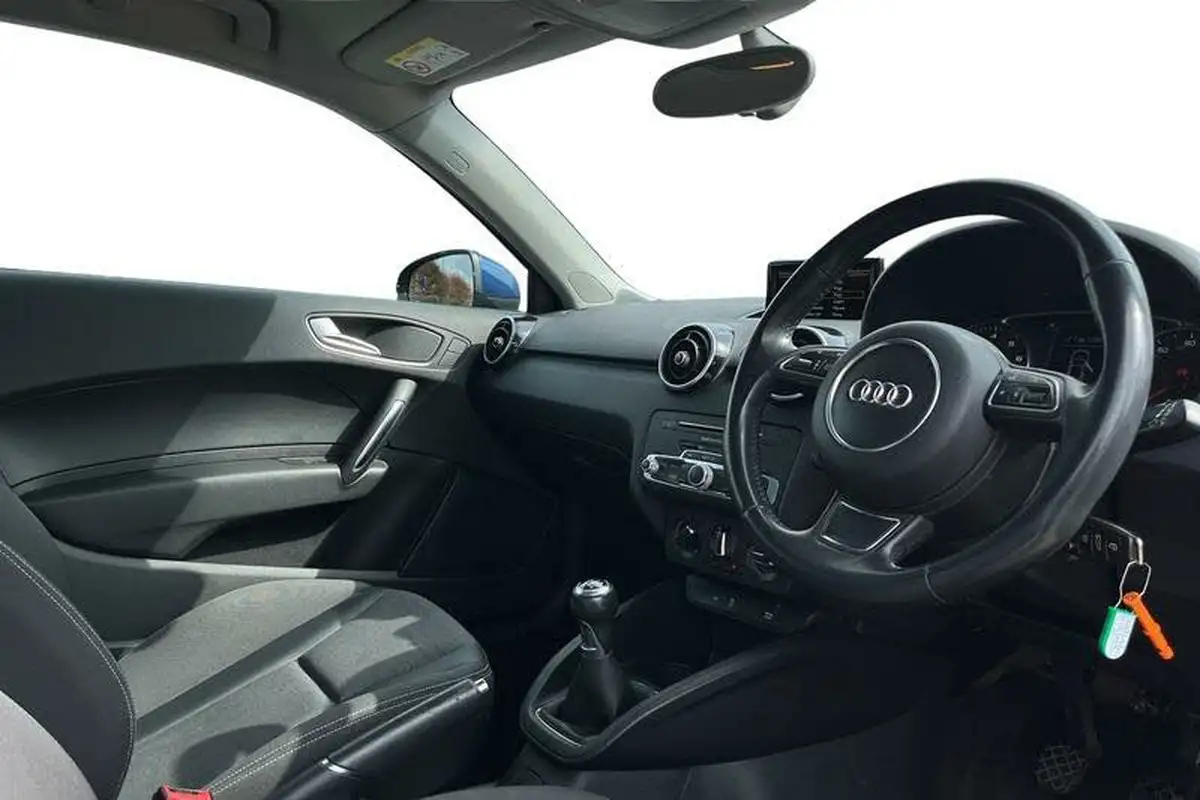 2018-audi-a1-14-tfsi-sport-nav-hatchback-3d-big-8