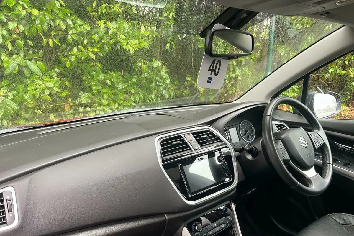 2020-suzuki-s-cross-14-boosterjet-sz5-129ps-hybrid-big-3