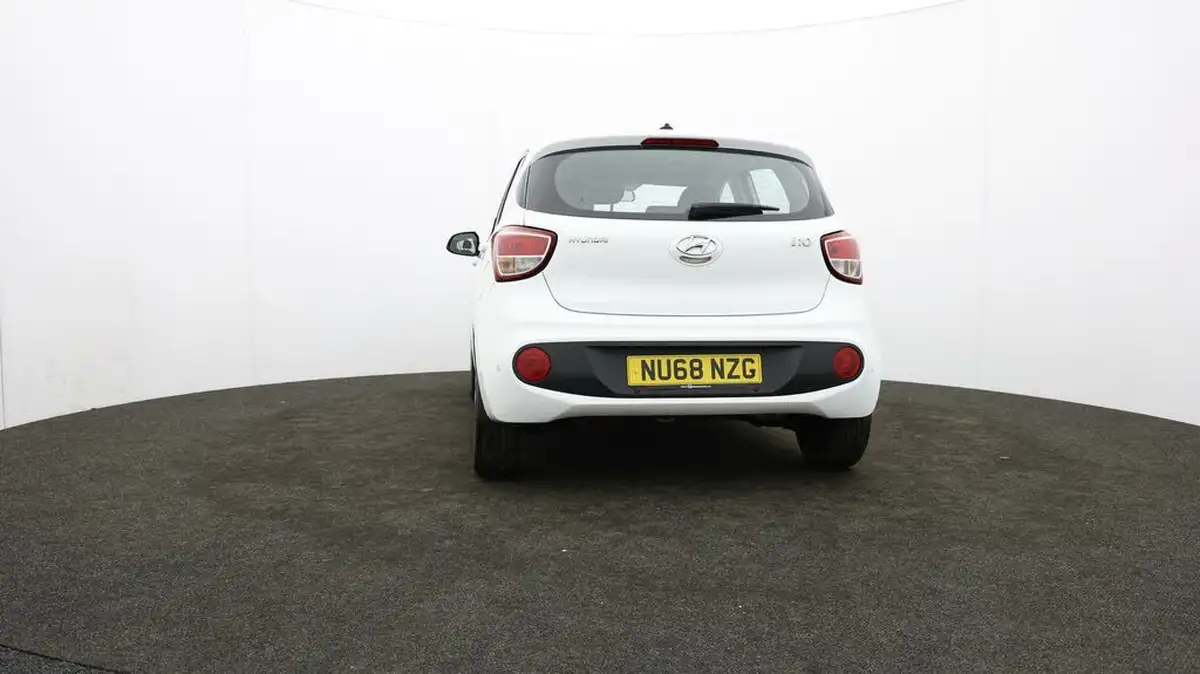 2018-hyundai-i10-10-se-67ps-big-34