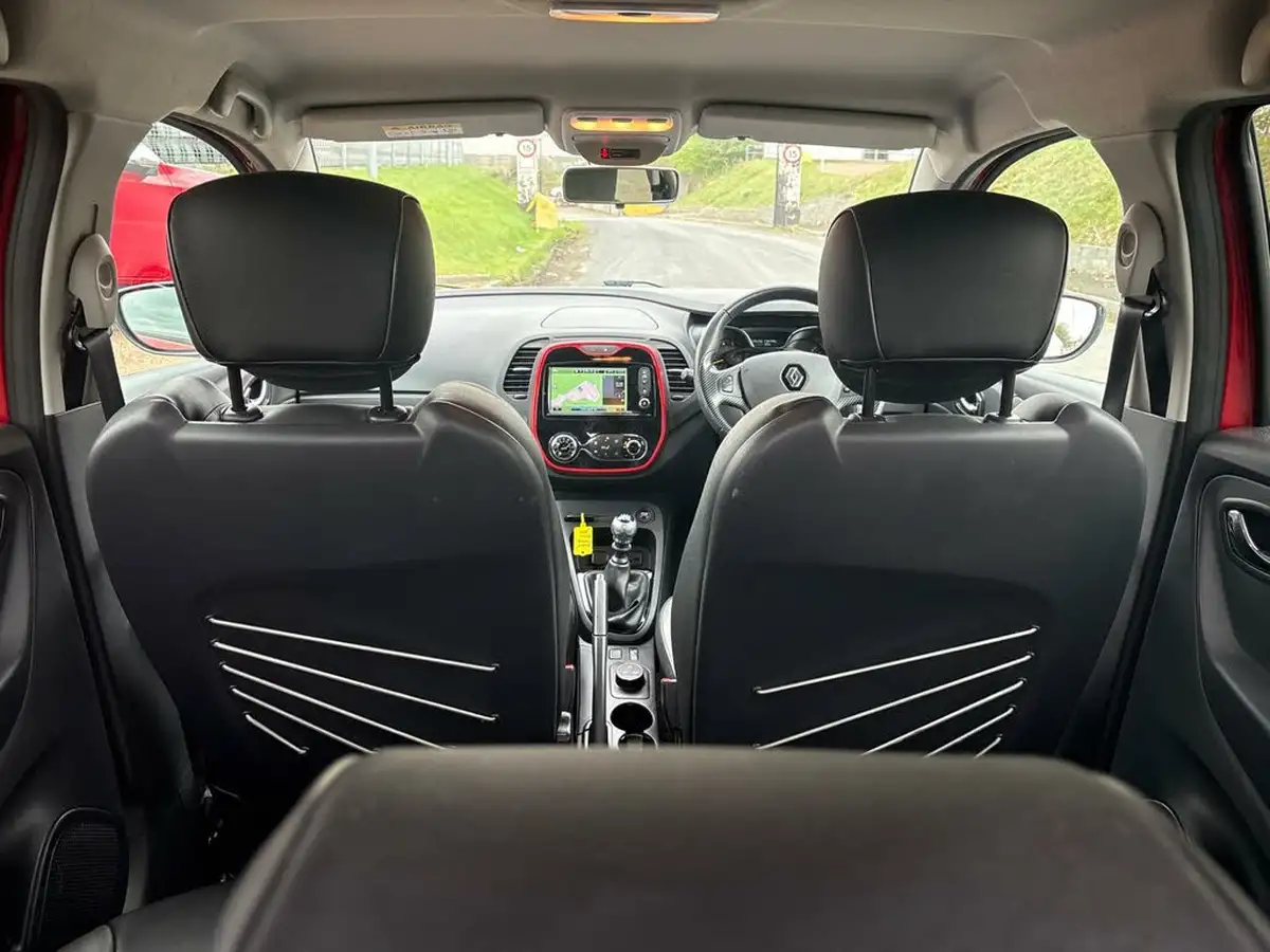 2016-renault-captur-15dci-signature-nav-110bhp-energy-ss-big-27