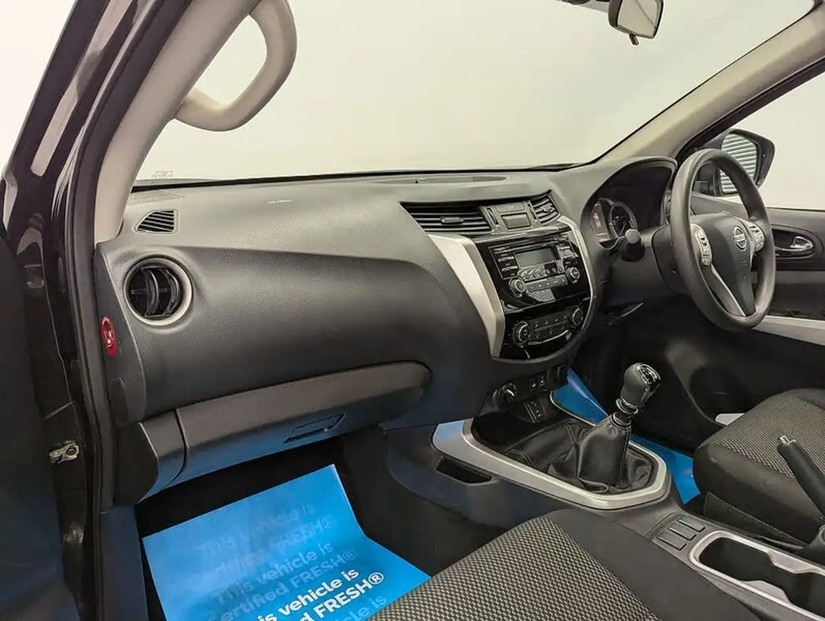 2021-nissan-navara-23dci-tt-acenta-double-big-14