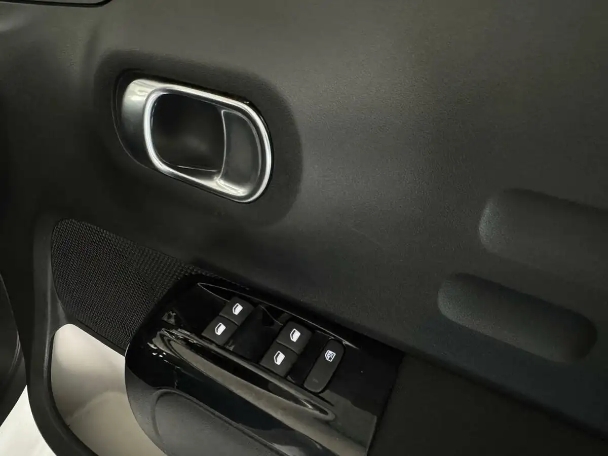2023-citroen-c3-12-puretech-plus-110ps-eat6-big-18