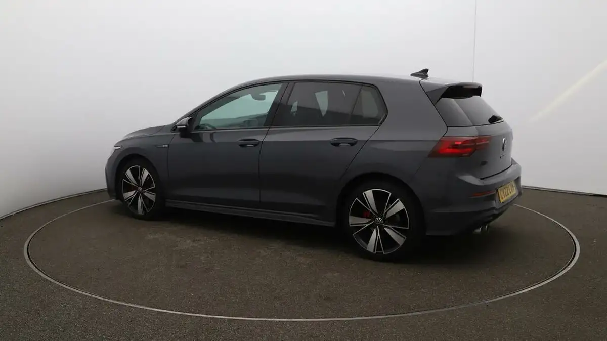 2022-volkswagen-golf-20tdi-gtd-big-28