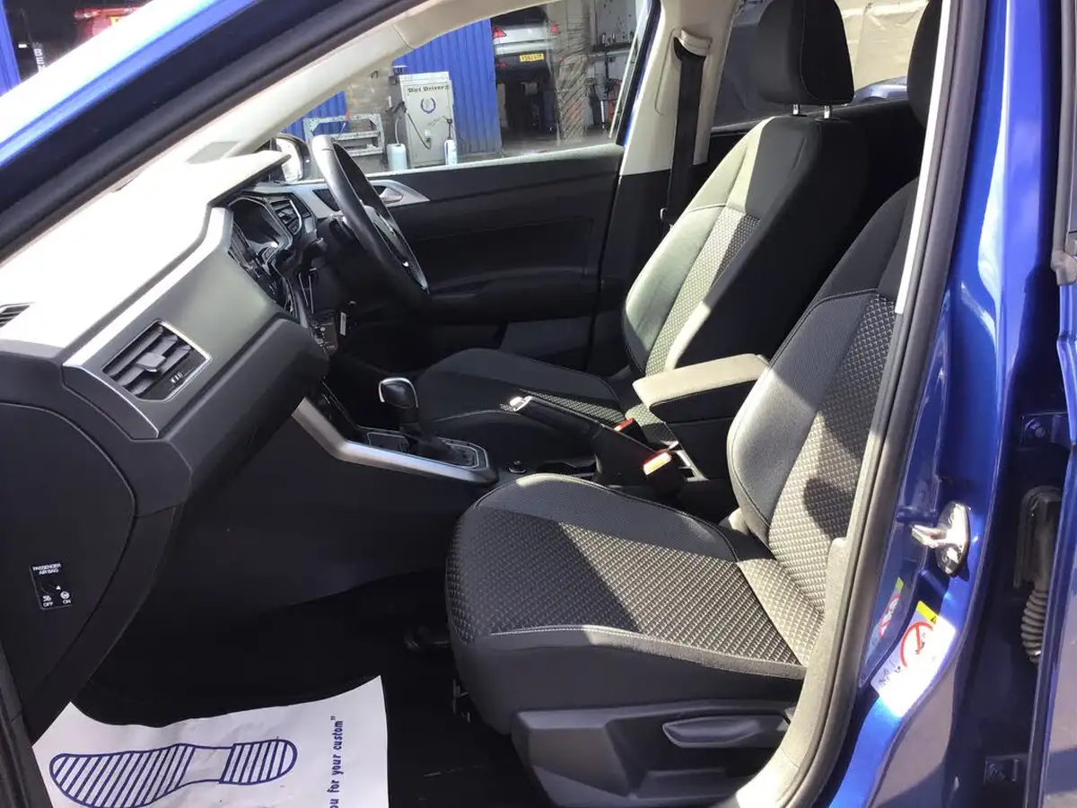 2021-volkswagen-polo-10-tsi-active-dsg-big-12