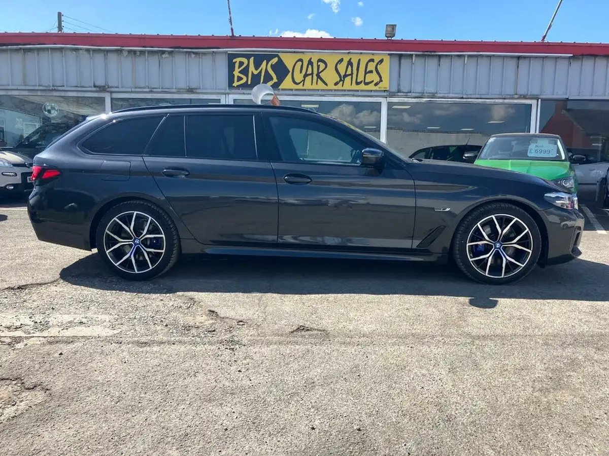 2021-bmw-5-series-20-530e-xdrive-m-sport-touring-5d-big-2